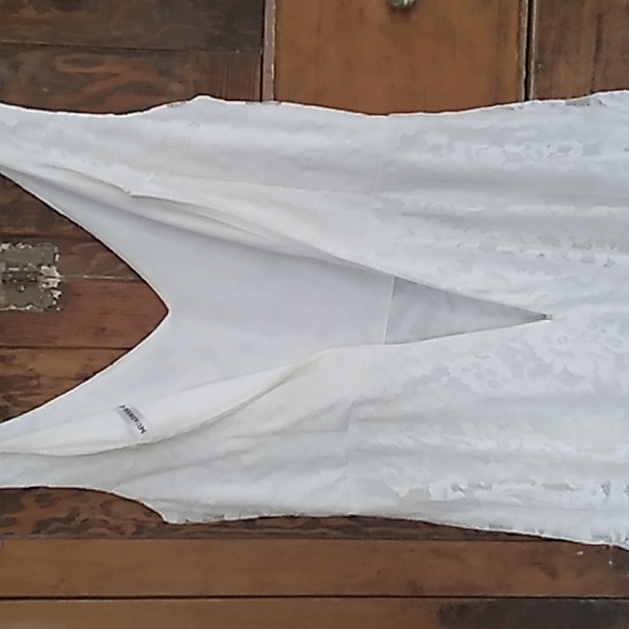 WHITE Never Worn Sleeveless Hi-Lo Vneck Dress - Picture 6 of 7